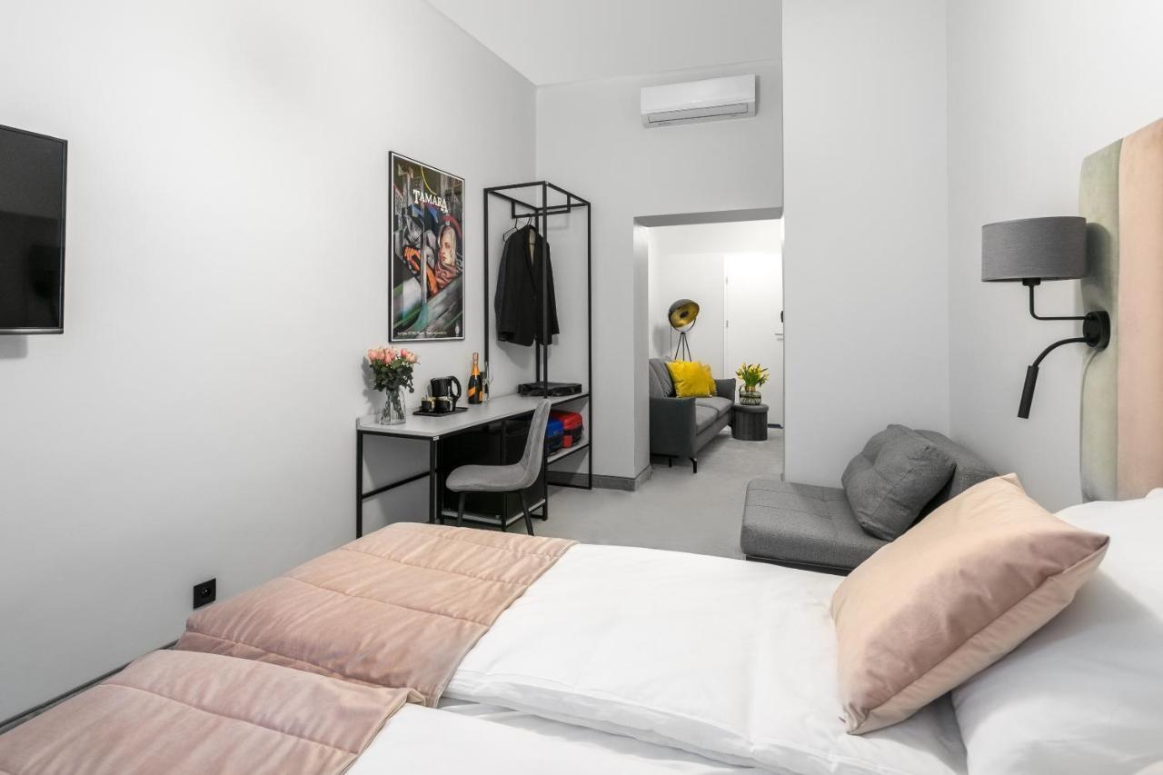 Old Town Residence Aparthotel Krakow Ngoại thất bức ảnh